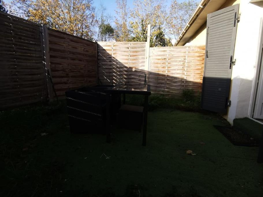 N1 F2 40M2 Avec Petit Jardin Apartment Herouville-Saint-Clair Exterior photo
