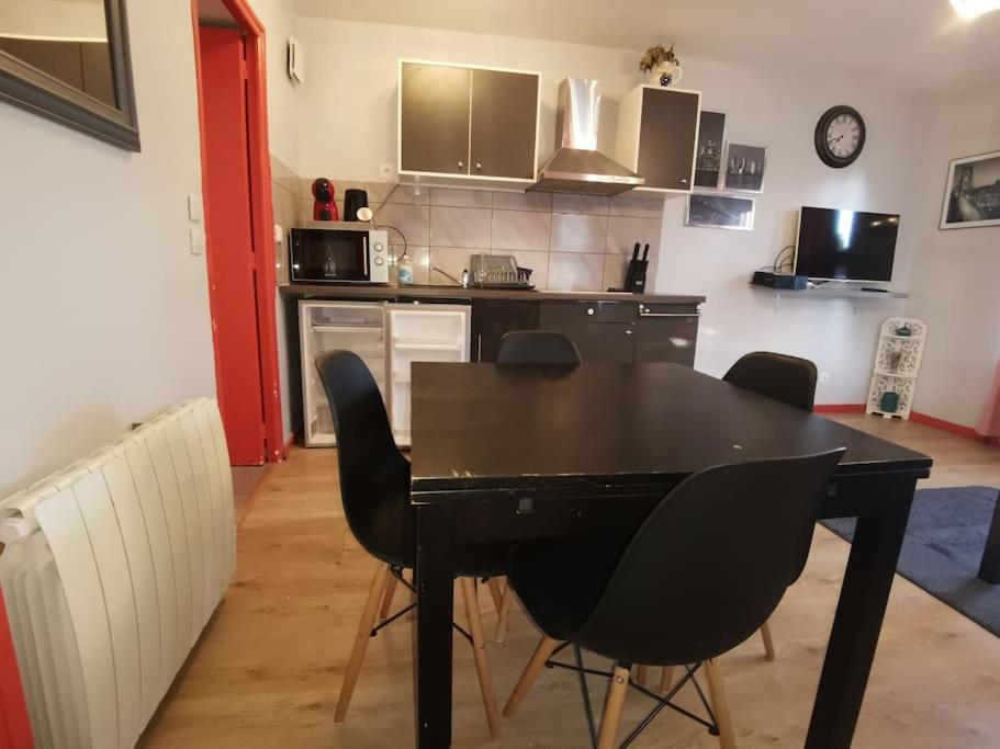 N1 F2 40M2 Avec Petit Jardin Apartment Herouville-Saint-Clair Exterior photo
